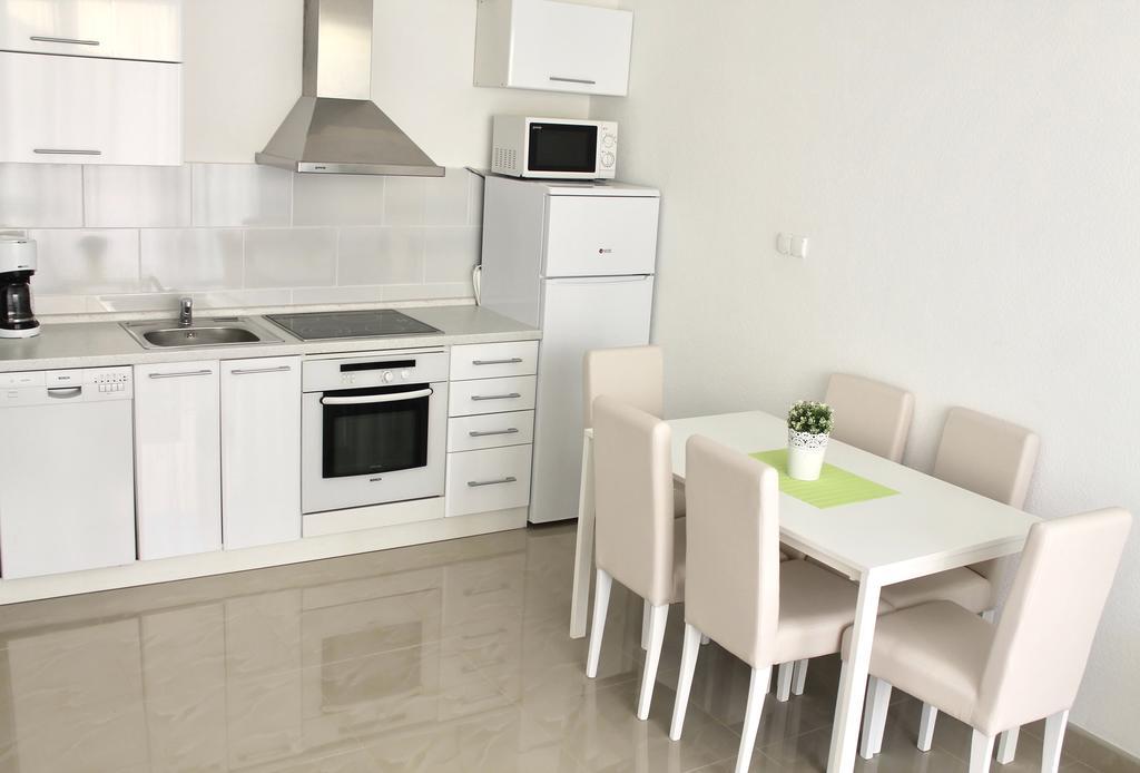 Apartments Villa Milna 1 Будва Екстериор снимка